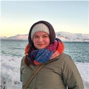 Nachhilfe in den Fächern Englisch, Deutsch und Geschichte bis einschließlich Oberstufe; in MINT-Fächern und Latein bis Unterstufe